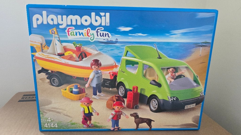 Playmobil 4144 Gezinsauto met boot Family Fun nieuw in doos, Complete set, Voertuig, Nieuw, Family fun