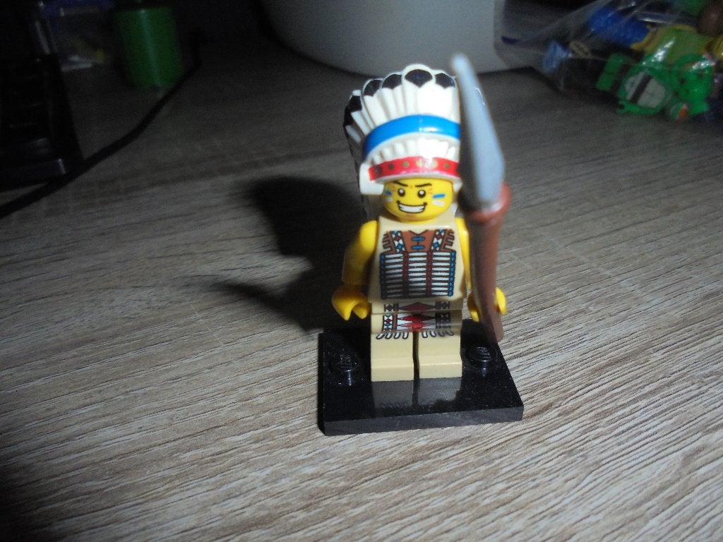 lego tribal chief, series 3 Minifig, Kinderen en Baby's, Speelgoed | Duplo en Lego, Ophalen of Verzenden, Zo goed als nieuw, Lego