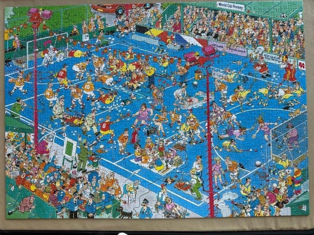 Jan van Haasteren 1000 / Hockeykampioenschappen, Ophalen of Verzenden, 500 t/m 1500 stukjes, Zo goed als nieuw, Legpuzzel