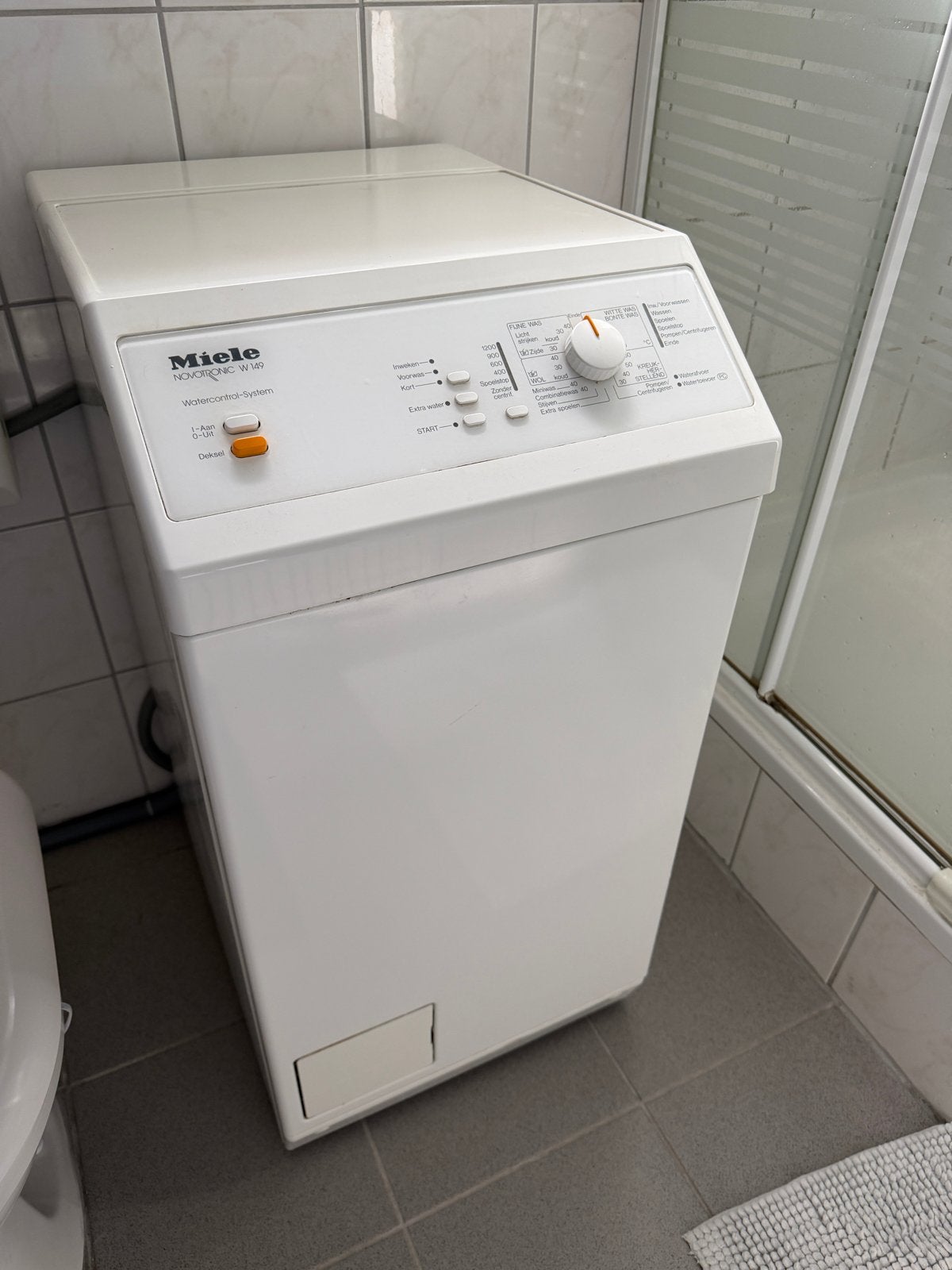 Miele NOVOTRONIC W 149 Bovenlader Wasmachine, Ophalen, 4 tot 6 kg, Bovenlader, Wolwasprogramma