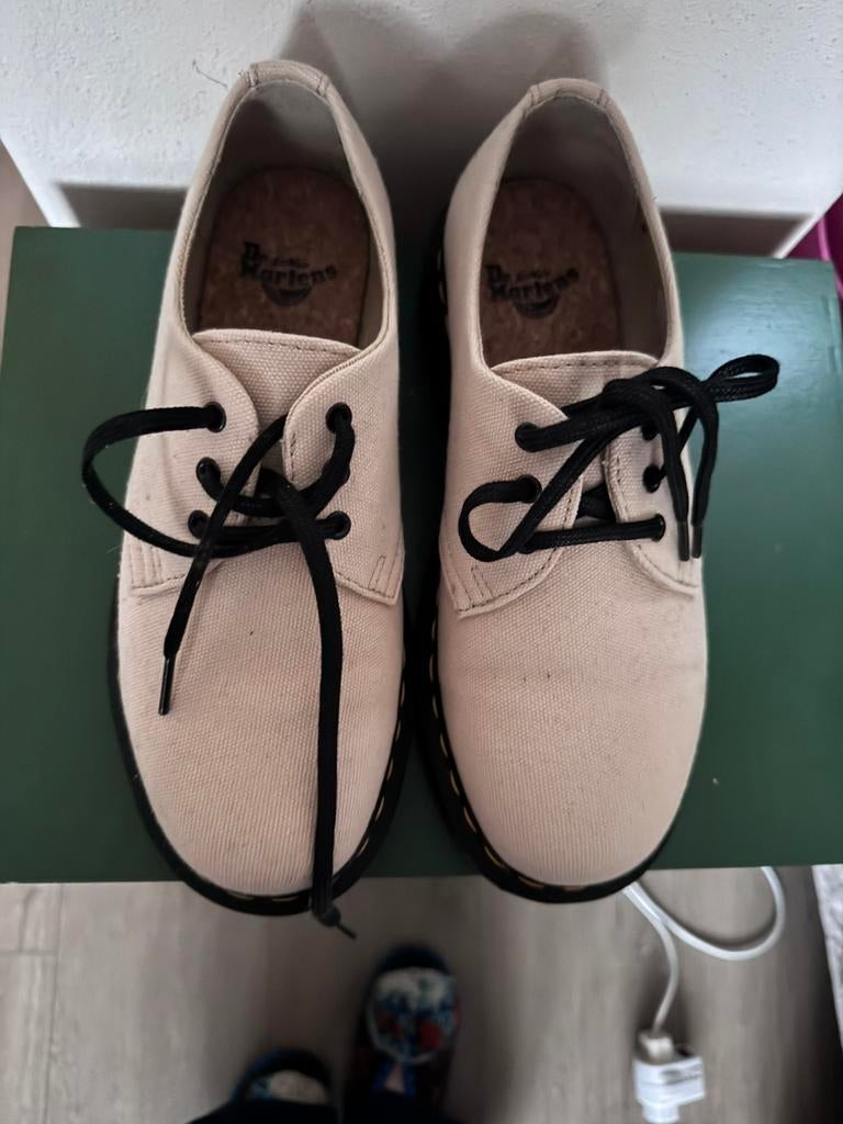 Nieuwe dr Martens maat 37, Kleding | Dames, Schoenen, Ophalen of Verzenden, Zo goed als nieuw, Zwart
