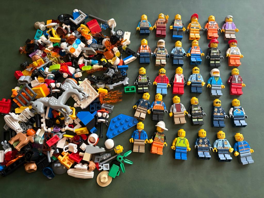 Partij lego poppetjes, Kinderen en Baby's, Speelgoed | Duplo en Lego, Verzenden, Lego, Lego, Lego