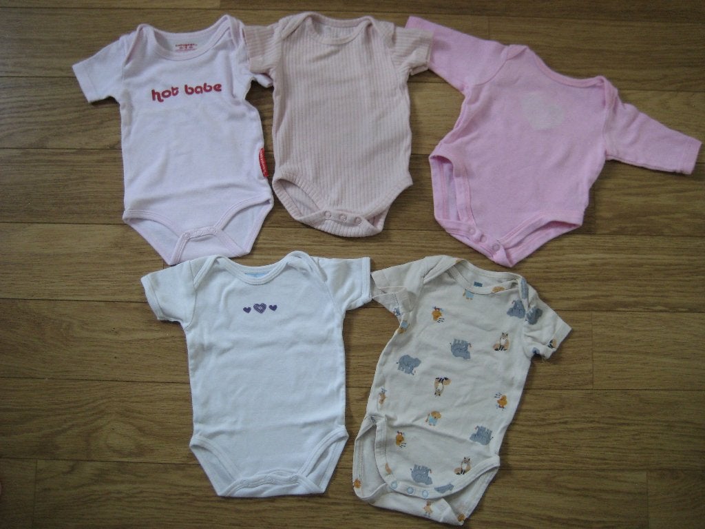 5 rompertjes korte mouw maat 50/56 Hema Primark roze wit, Nacht- of Onderkleding, Gebruikt, Jongetje of Meisje, Ophalen of Verzenden