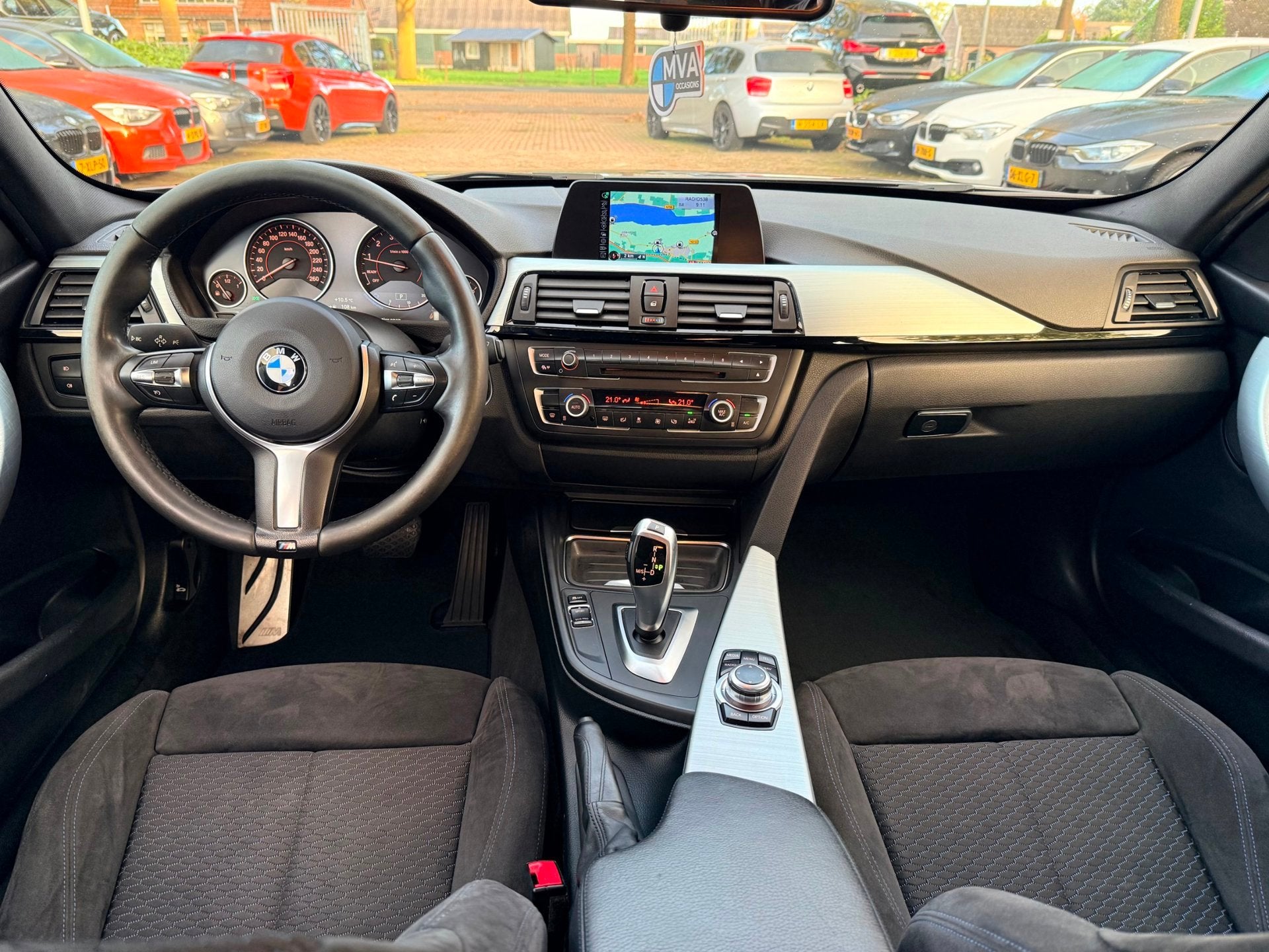 BMW 3-serie Touring 316i Executive M Sport|Ketting Vervangen, Automaat, Gebruikt, 4 cilinders, Origineel Nederlands