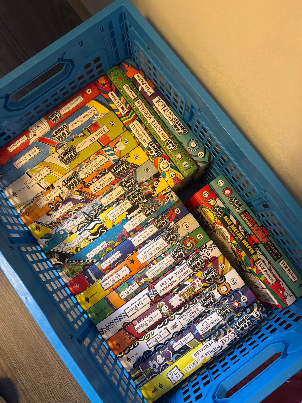 Tom Groot boeken serie 1-21 - Zo goed als nieuw, Ophalen of Verzenden, Zo goed als nieuw, Fictie algemeen