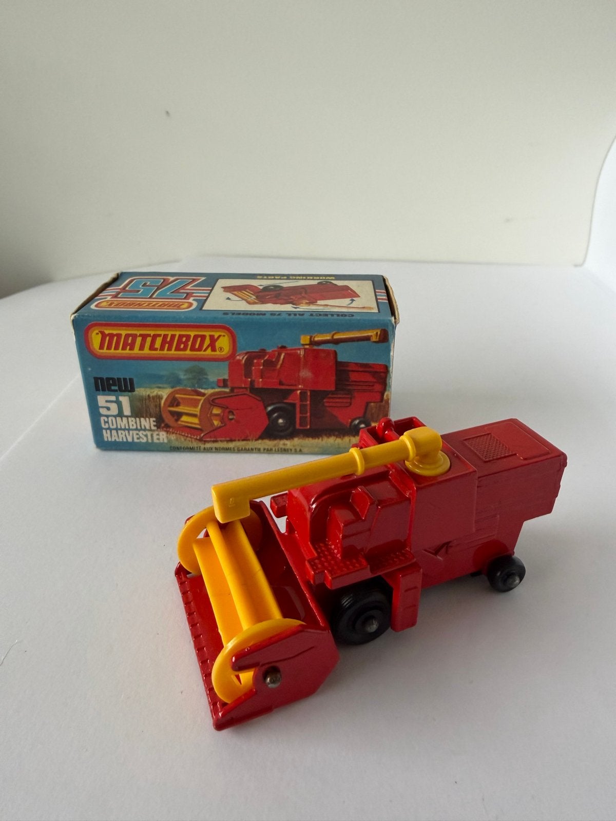 Matchbox Superfast 51 Combine Harvester met doosje, Ophalen of Verzenden, Zo goed als nieuw, Auto, Matchbox