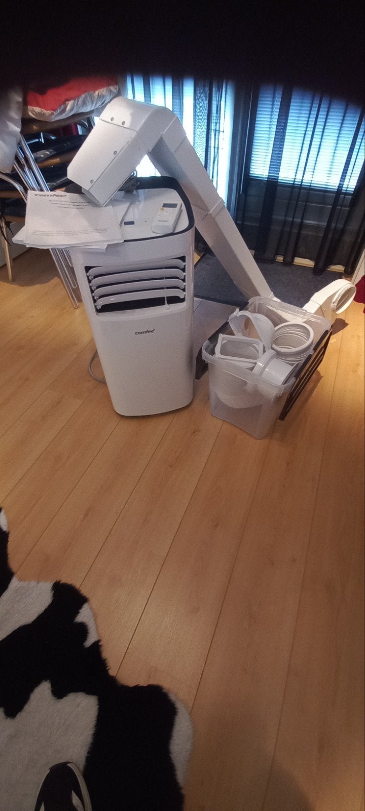 Mobiele airco, Ophalen, Koelen en Ontvochtigen, 3 snelheden of meer, Zo goed als nieuw