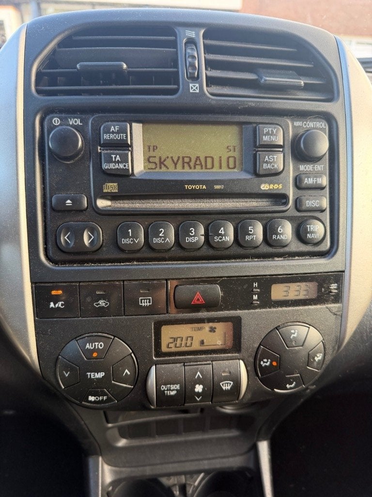 Toyota RAV4 2.0-16V VVT-i Special Edition 4WD CLIMA TREKHAAK, Gebruikt, 4 cilinders, 150 pk, Bedrijf