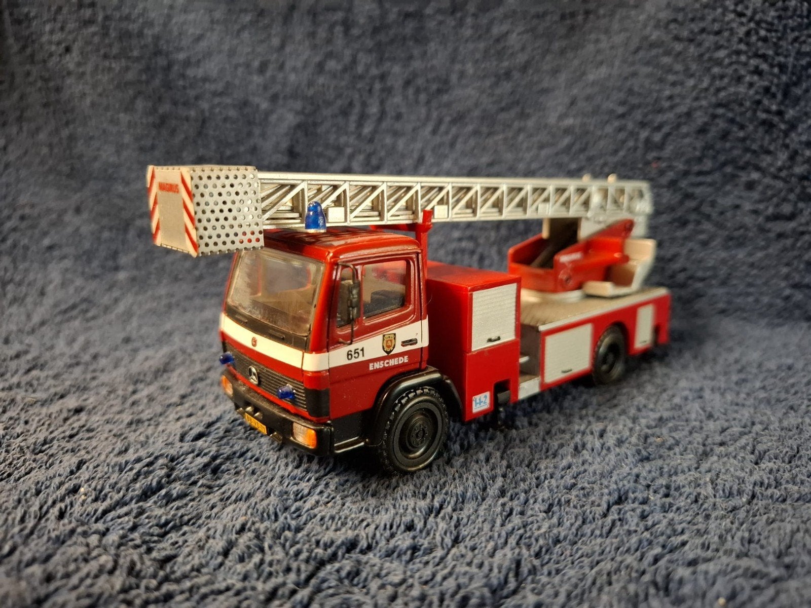 Modelauto autoladder Brandweer Enschede, Ophalen, Zo goed als nieuw