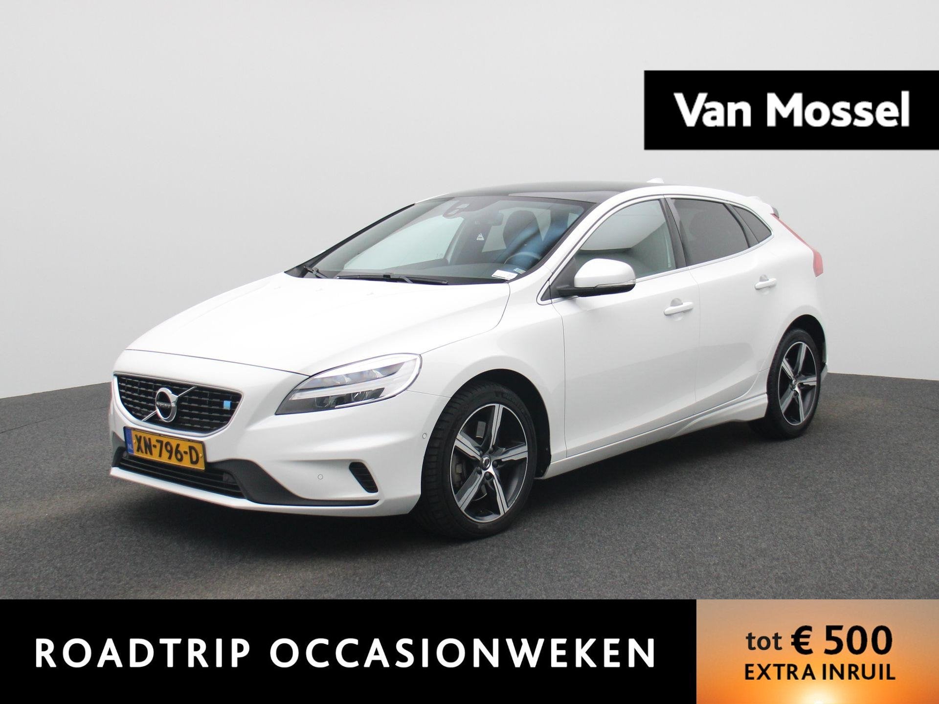 Volvo V40 1.5 T3 Polar+ Sport AUTOMAAT | PANORAMADAK | HALF-, Auto's, Volvo, 12 maanden, Euro 6, 4 cilinders, Wit