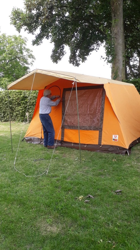bungalo tent, Caravans en Kamperen, Ophalen, Zo goed als nieuw, Tot en met 4