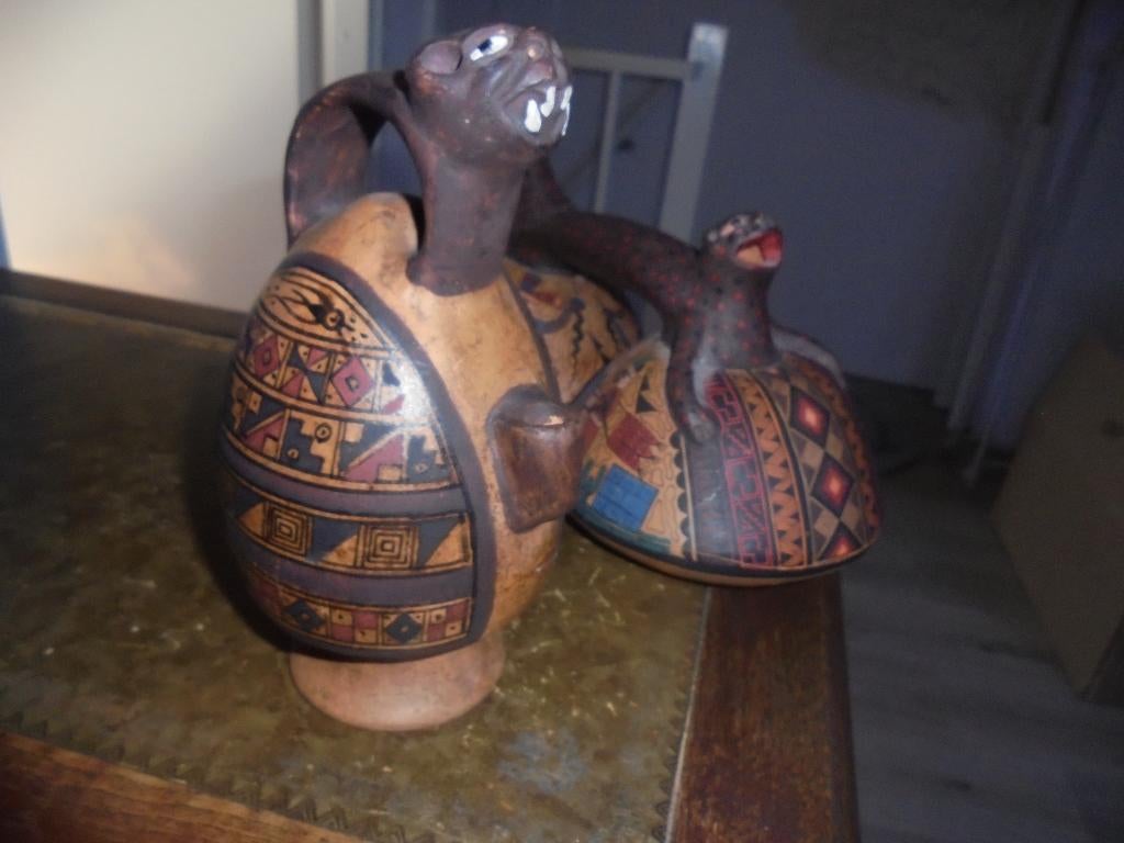 vintage 2  pottery vessels pre columbiaanse stijgbeugel peru, Antiek en Kunst, Kunst | Niet-Westerse kunst, Ophalen of Verzenden