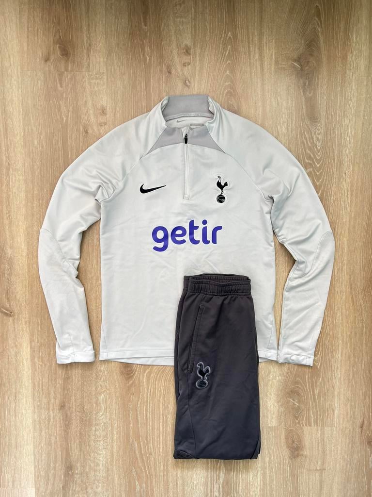 Tottenham Hotspur FC trainingspak Nike 22/23 Maat 147-158, Gebruikt, Jongen of Meisje, Sport- of Zwemkleding, Ophalen of Verzenden