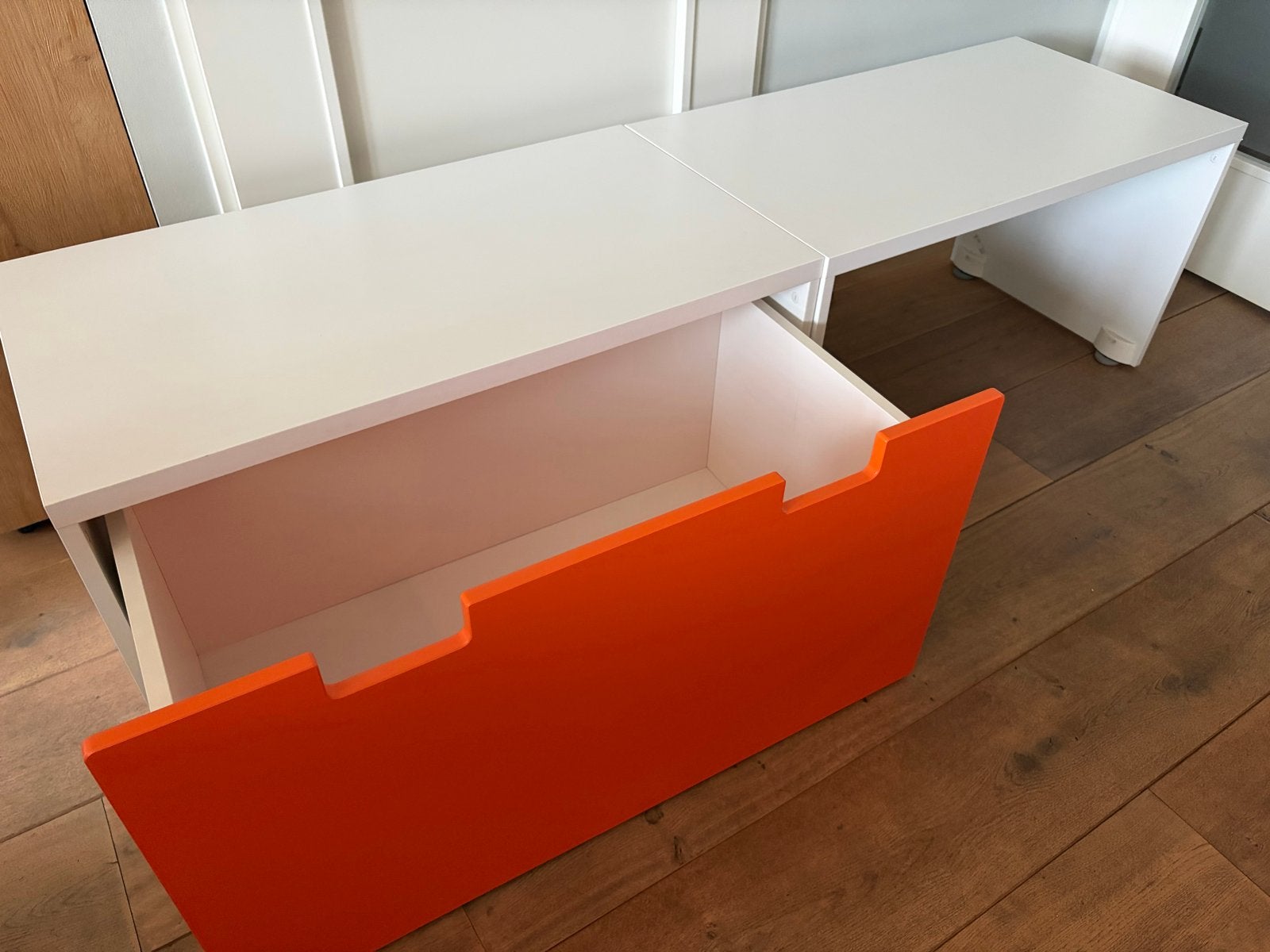 Stuva / smastad kast met en zonder oranje lade, Kast, 50 tot 70 cm, Zo goed als nieuw, 75 tot 100 cm