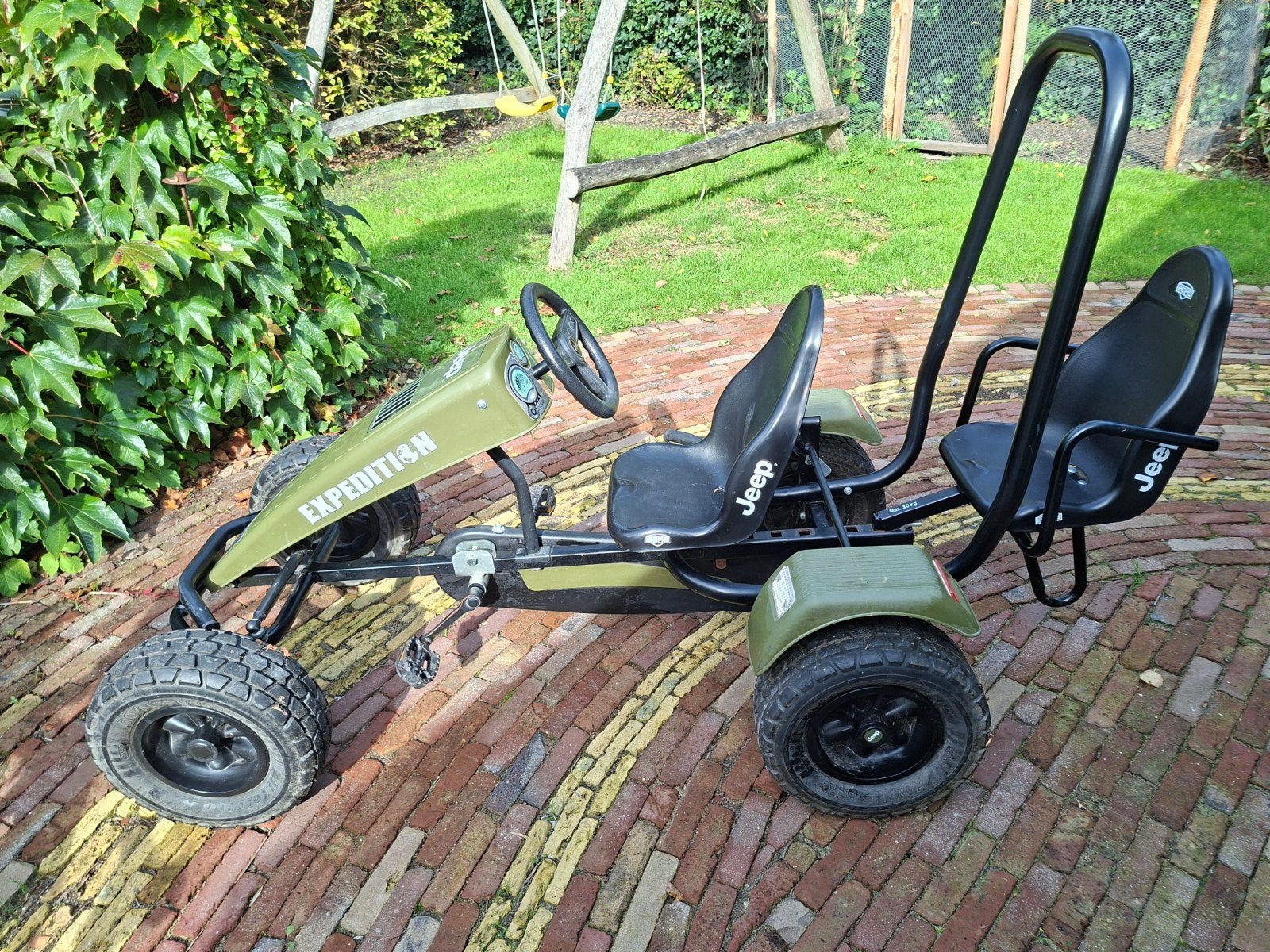 Berg Jeep Expedition skelter met duozit, Kinderen en Baby's, Ophalen, Zo goed als nieuw, Berg, Duozit