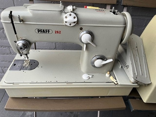 Semi industri Pfaff naaimachine., Hobby en Vrije tijd, Ophalen of Verzenden, Gebruikt, Naaimachine, Pfaff