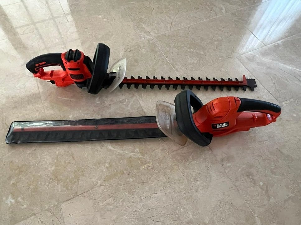Black & Decker heggenschaar elektrisch 2x, Ophalen, Gebruikt, Elektrisch