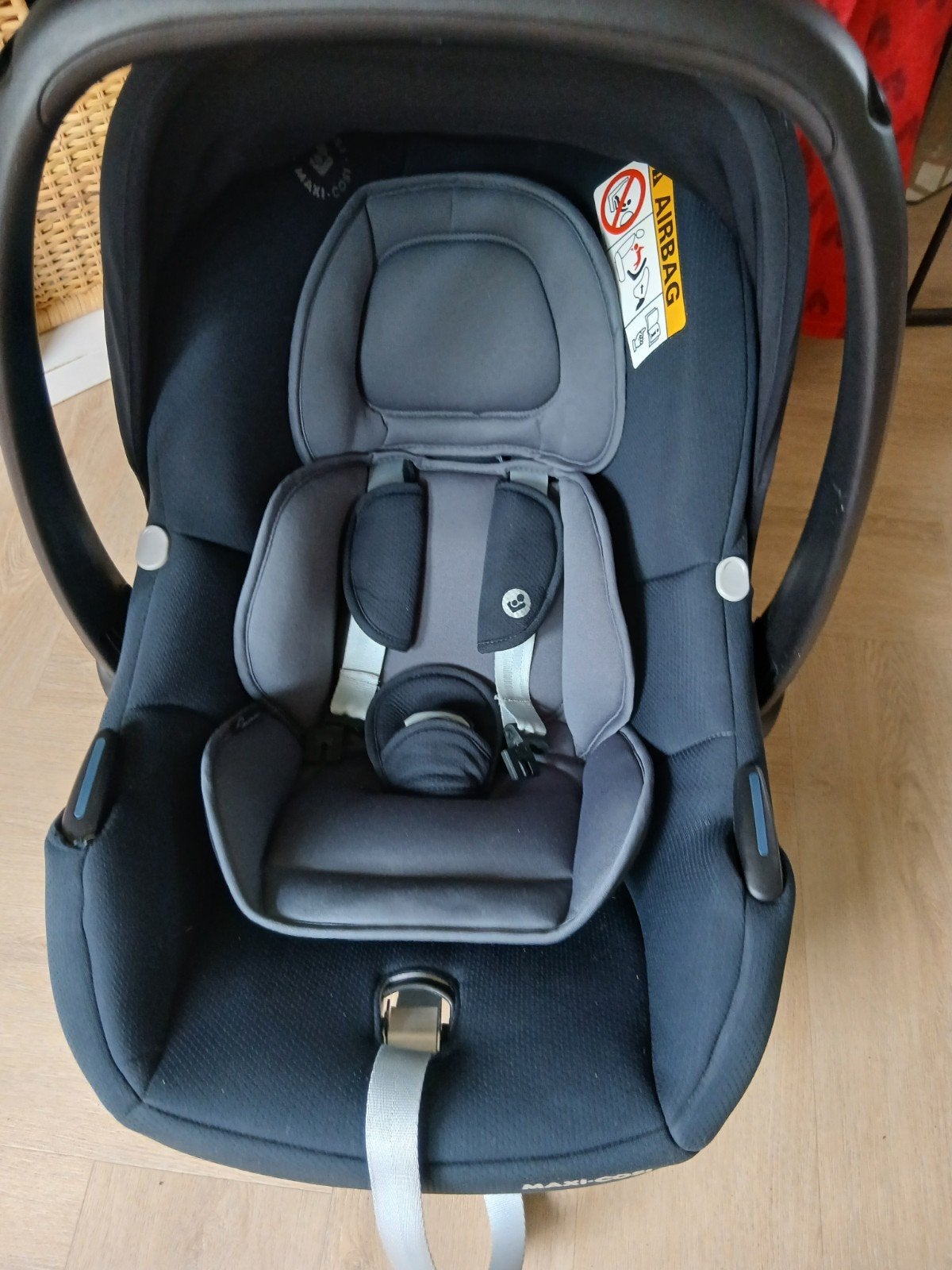 Maxi cosi tinca, Ophalen, Autogordel, Zo goed als nieuw, 0 t/m 13 kg