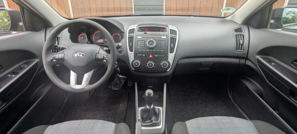 Kia cee'd 1.4 CVVT X-tra | Trekhaak | Nieuwe APK | Airco | G, Auto's, Kia, Stof, Gebruikt, 4 cilinders, 1396 cc