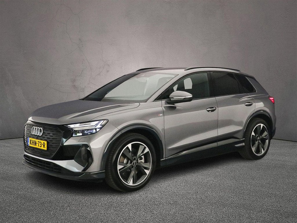 Audi Q4 e-tron 45 quattro S Edition Competition 82 kWh | Tre, Gebruikt, Zwart, 82 kWh, 2135 kg
