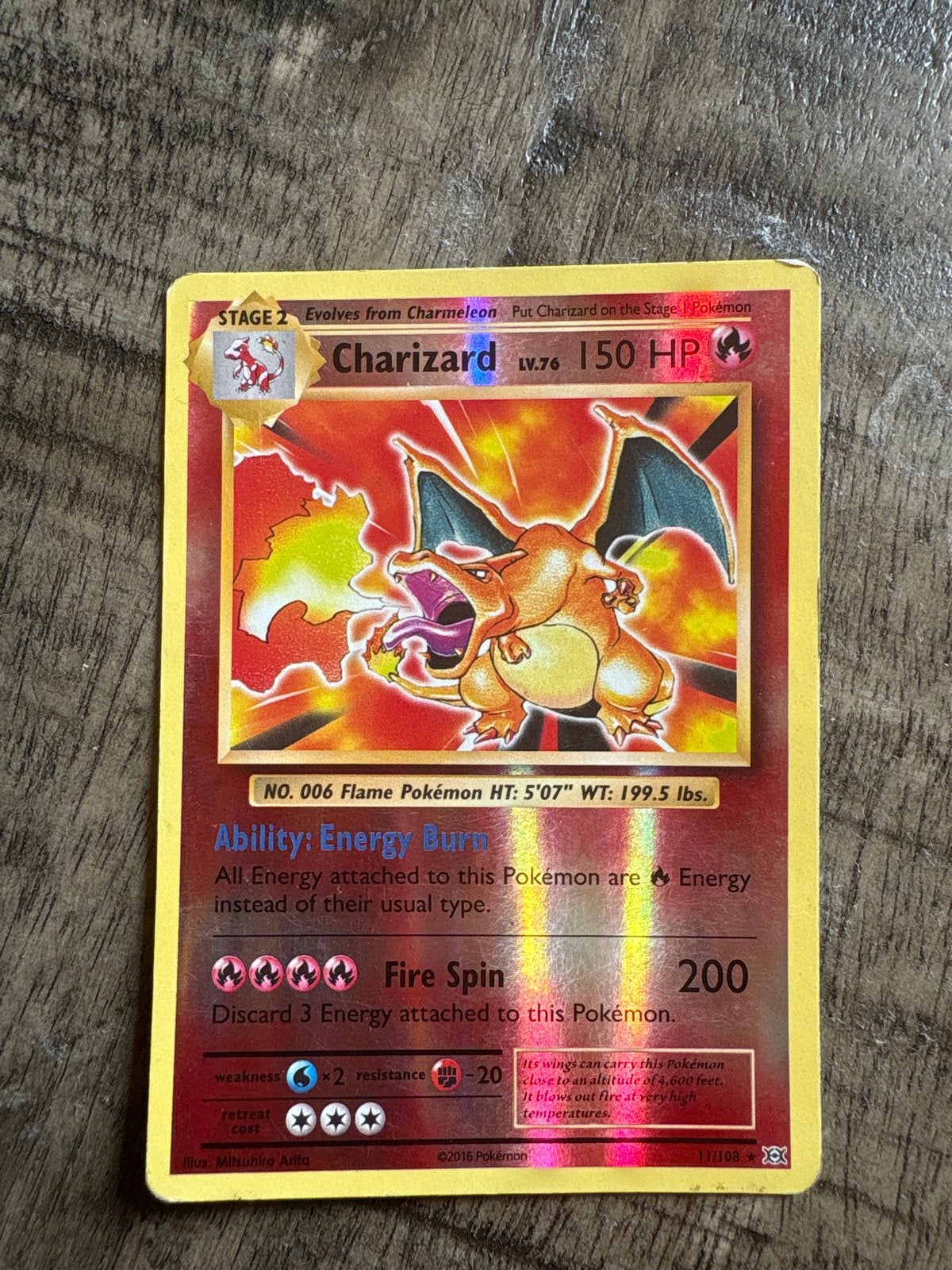 Charizard Pokémon kaart  11/108, Ophalen, Gebruikt, Losse kaart