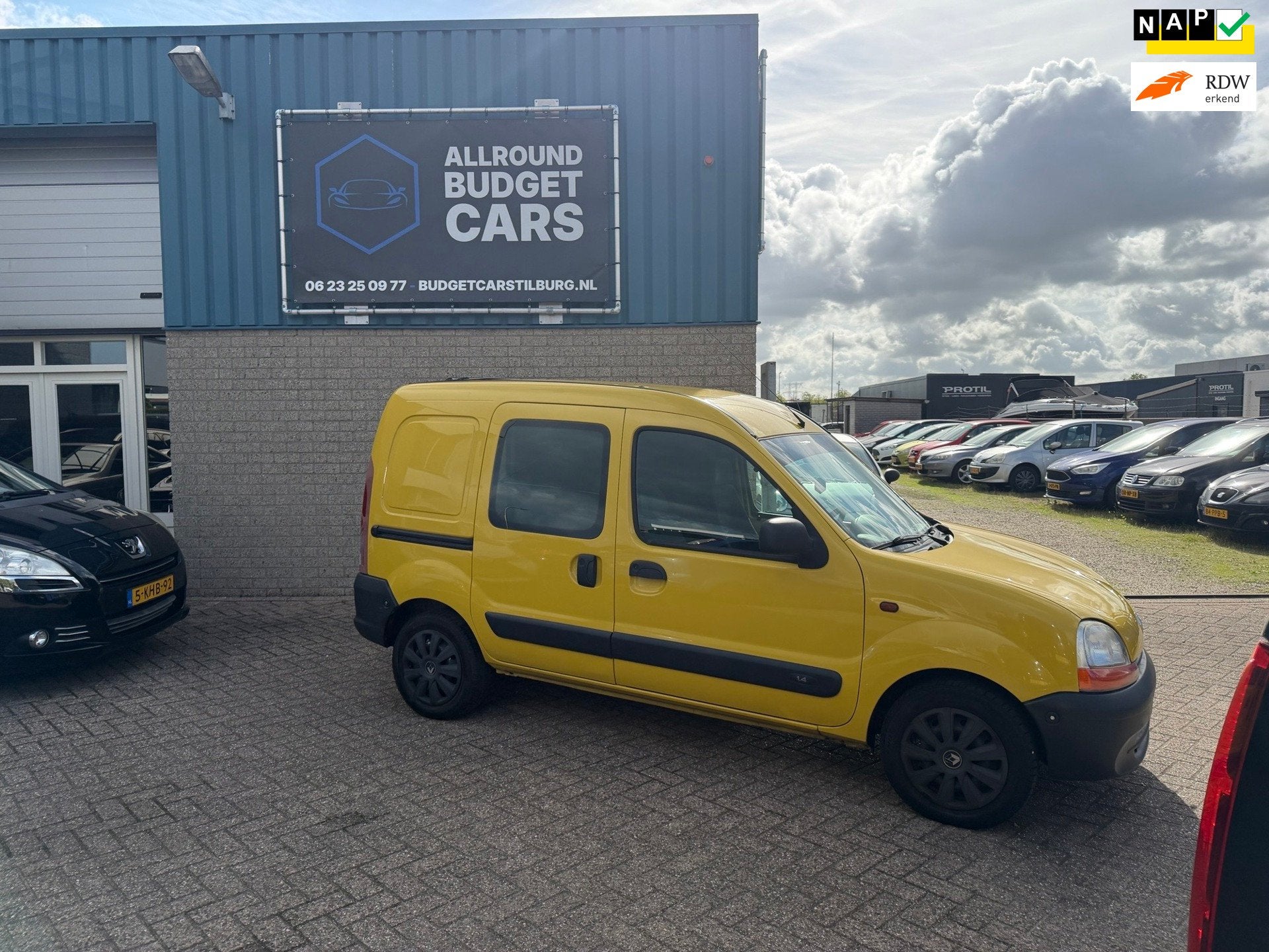 Renault Kangoo Express 1.4 ROLSTOELAUTO AUTOMAAT, Auto's, Bestelauto's, Gebruikt, Renault, Origineel Nederlands, Bedrijf