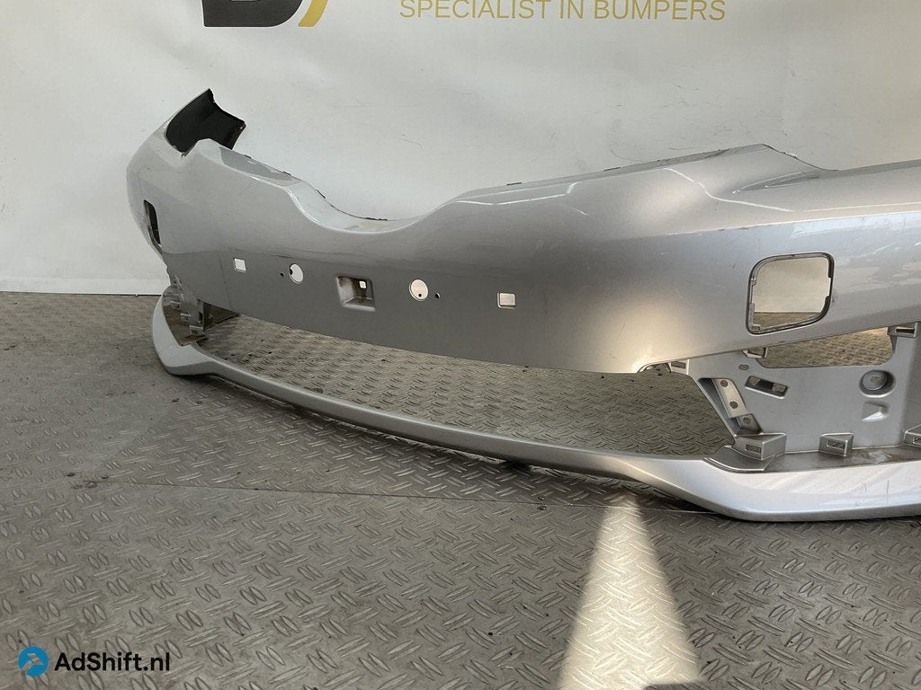 Bumper Toyota Auris 2 Facelift 16-21 52119-02K40 Voorbumper, Auto-onderdelen, Carrosserie en Plaatwerk, Bumper