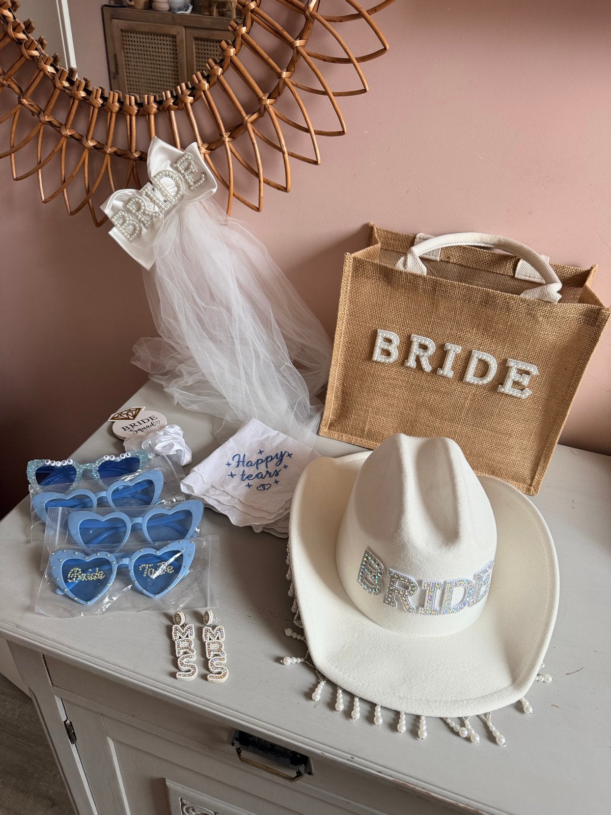 Bride Vrijgezellenfeest Pakket: Zonnebrillen, Hoed, Tas & Sl, Kleding | Dames, Trouwkleding en Trouwaccessoires, Nieuw, Accessoires