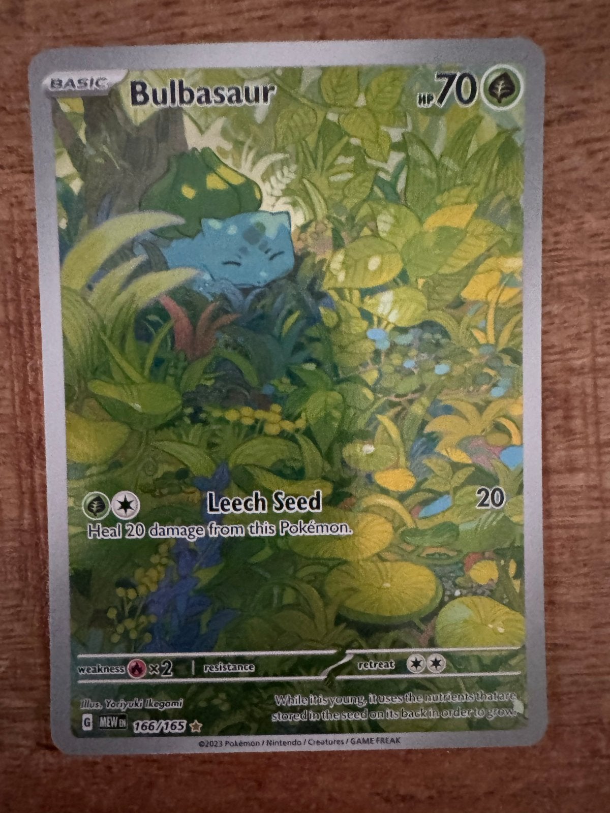 Bulbasaur Pokémon Kaart 166/165 (Full Art), Ophalen of Verzenden, Zo goed als nieuw, Losse kaart