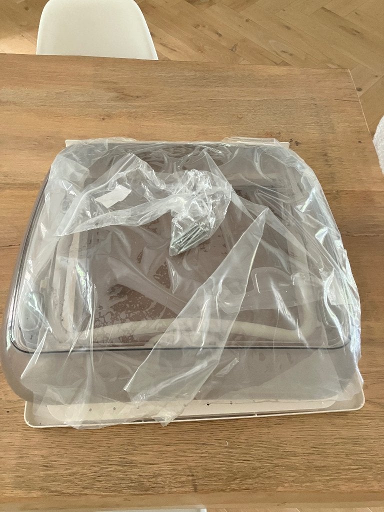 Heki dakluik 40x40, Ophalen, Zo goed als nieuw
