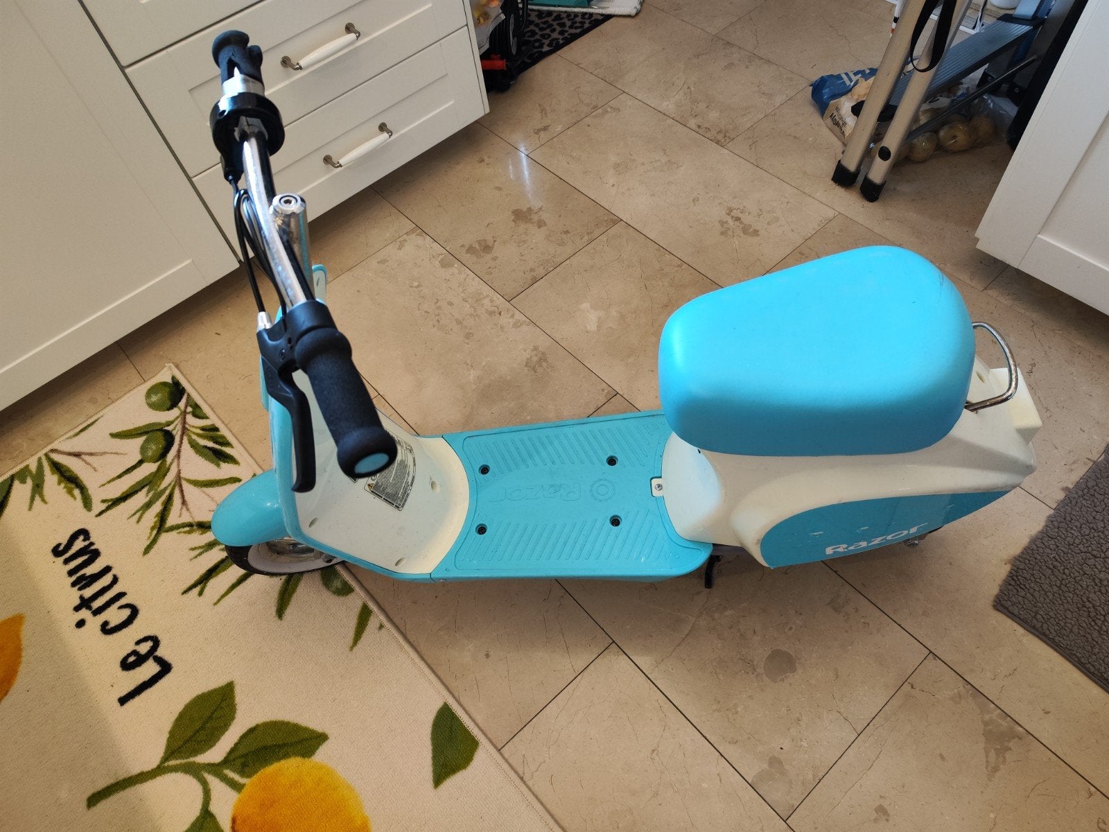 kinderscooter razor lampie Brand maar weet niet wat er mee i, Ophalen of Verzenden, Gebruikt, Elektrische step (E-scooter), Razor