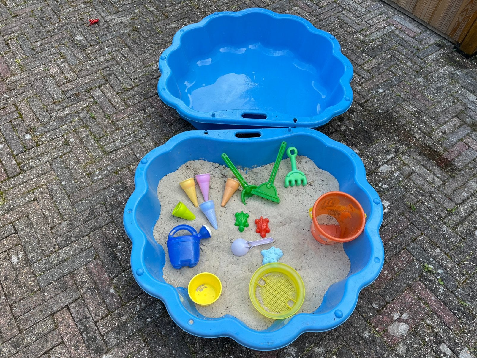 Blauwe schelp zandbak, Kinderen en Baby's, Ophalen, Gebruikt