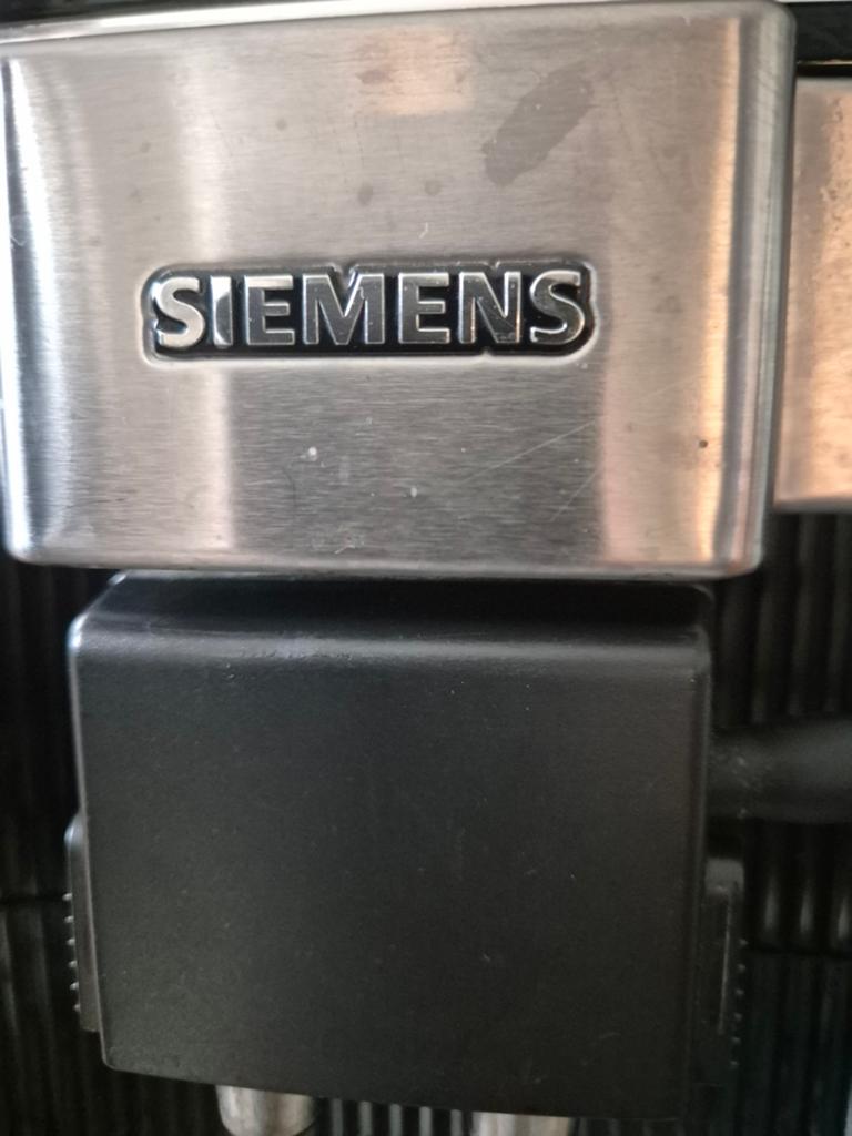 Siemens koffieautomaat, Afneembaar waterreservoir, Gebruikt, Koffiemachine, 2 tot 4 kopjes