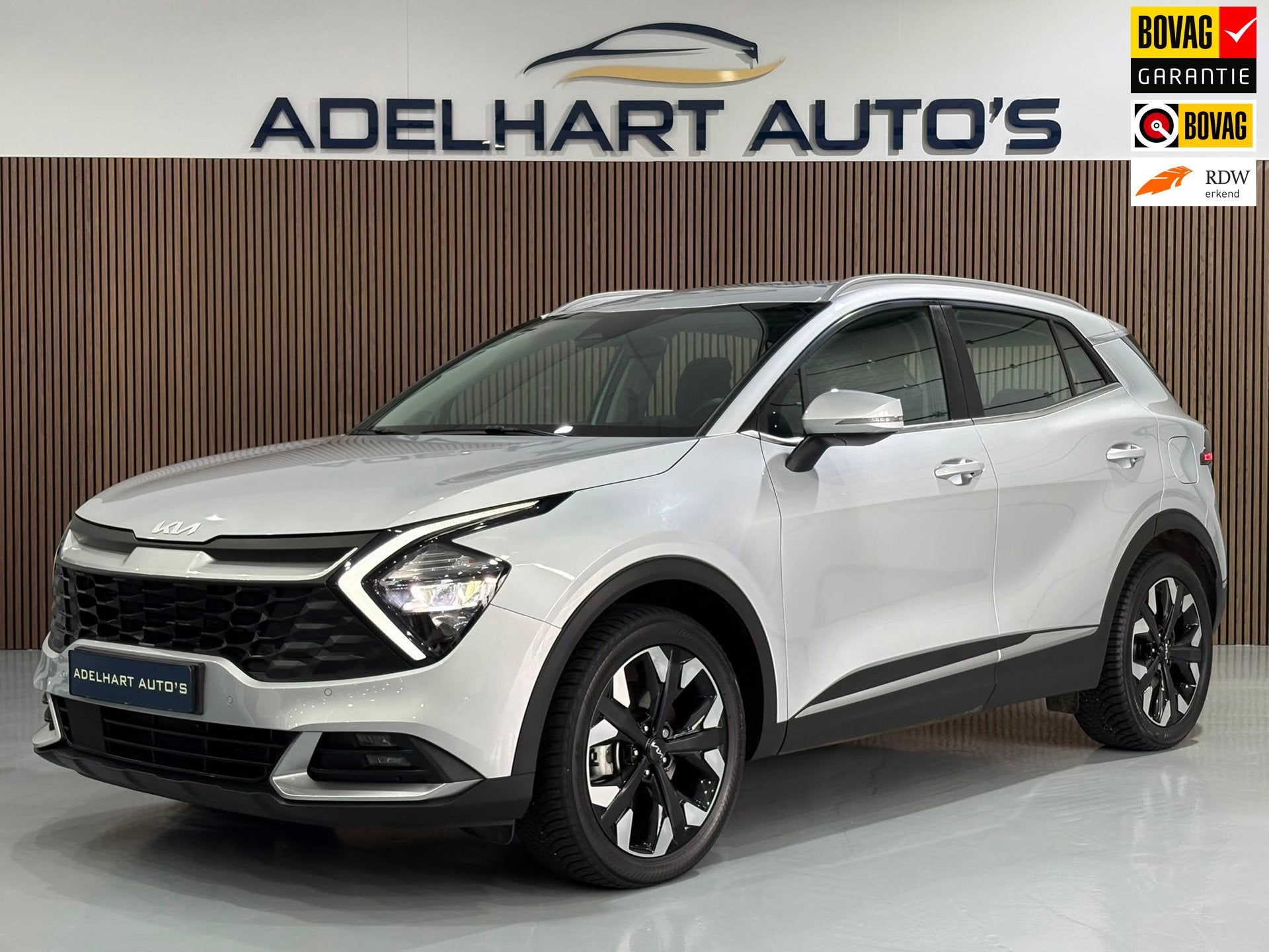 Kia Sportage 1.6 T-GDi Plug-in Hybrid AWD Automaat / Navigat, Automaat, Gebruikt, 4 cilinders, Automatische klimaatregeling