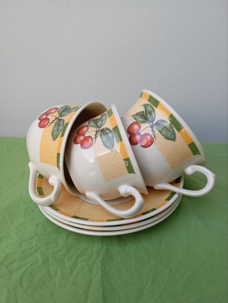3 kop en schotels Churchill, Huis en Inrichting, Keuken | Servies, Ophalen of Verzenden, Porselein, Overige stijlen, Kop(pen) en/of Schotel(s)