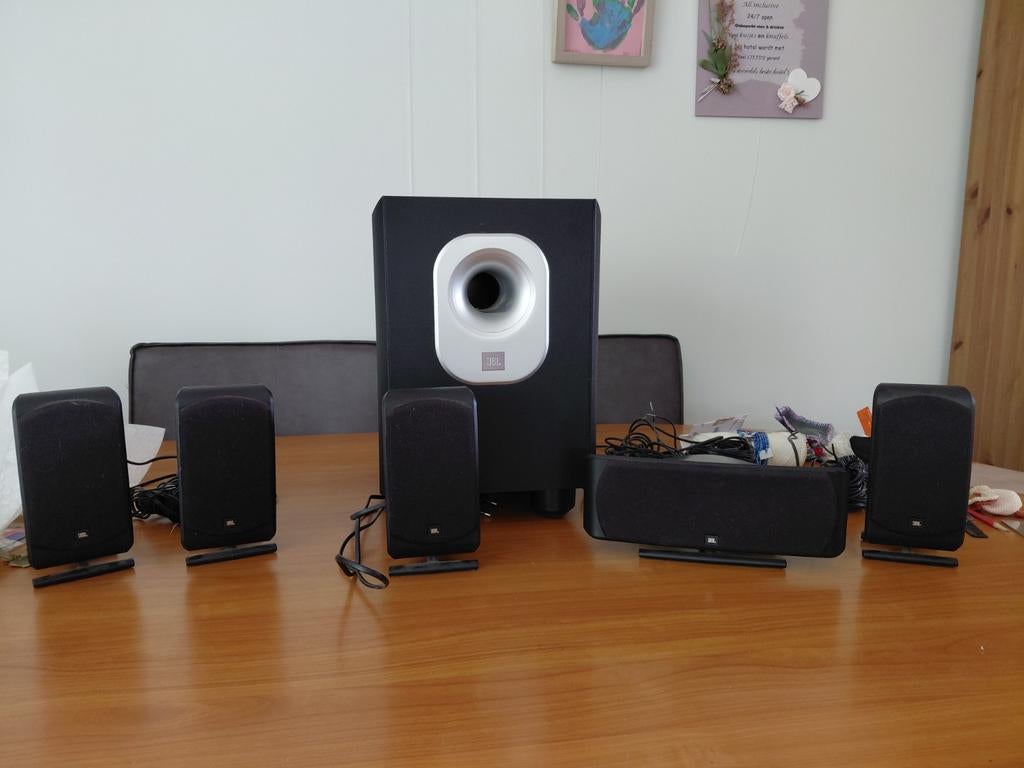 JBL SCS200.5 Home Cinema Systeem - 5.1 Surround Sound, Audio, Tv en Foto, Gebruikt, 70 watt of meer, 5.1-systeem, Overige spelers