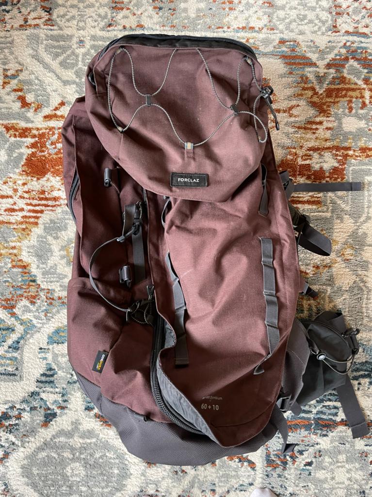 Forclaz MT900 Symbium 60+10L Trekkingrugzak met regenhoes, Sport en Fitness, Bergsport en Wandelen, Ophalen of Verzenden, Gebruikt
