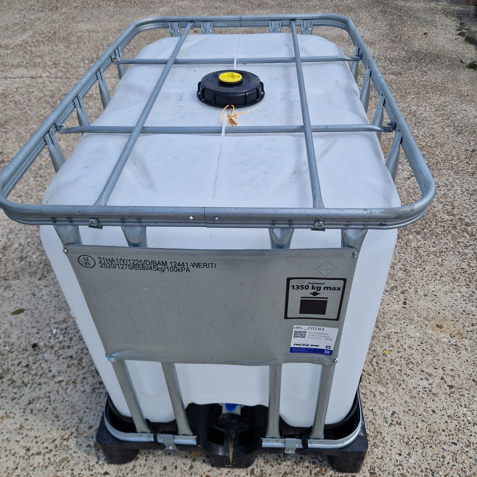 IBC 600 liter met kunststof pallet, Ophalen, Kunststof, Met kraantje, 150 liter of meer