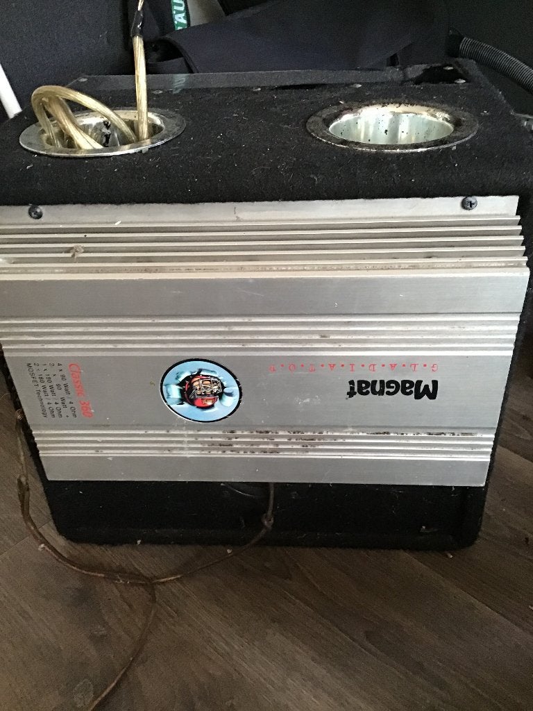 CAR subwoofer met versterker, Auto diversen, Ophalen, Gebruikt