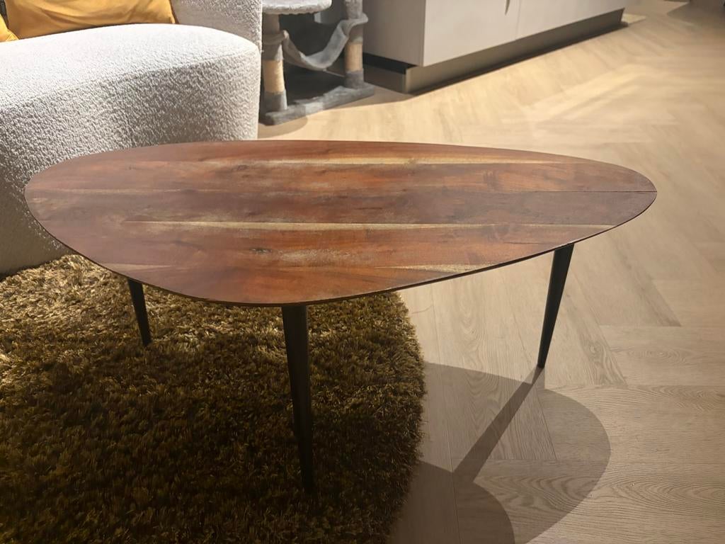 Stijlvolle houten salontafel - organische vorm, Huis en Inrichting, Tafels | Salontafels, Ophalen, Gebruikt, 100 tot 150 cm, 50 tot 100 cm
