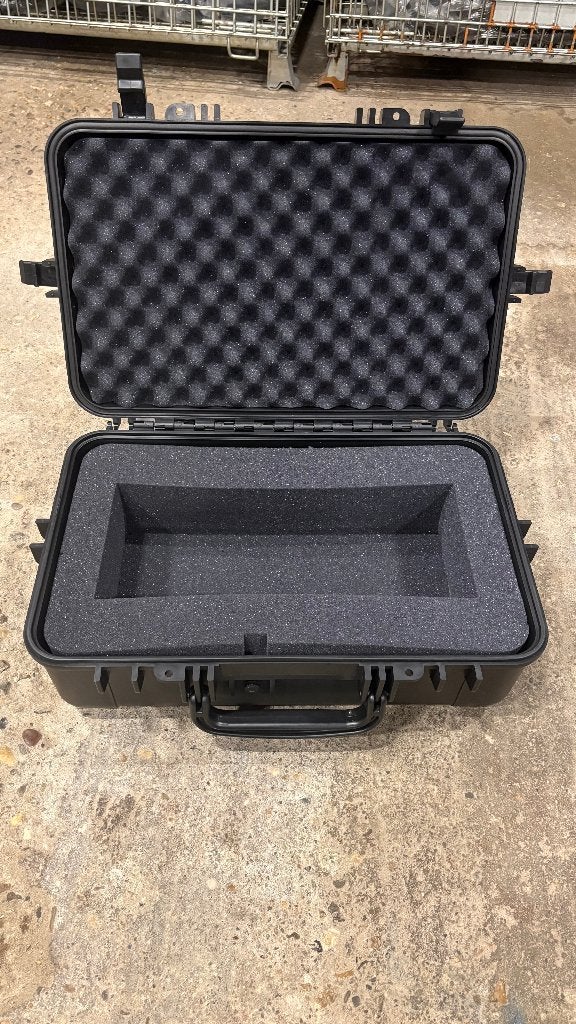 Storm case, Ophalen, Zo goed als nieuw