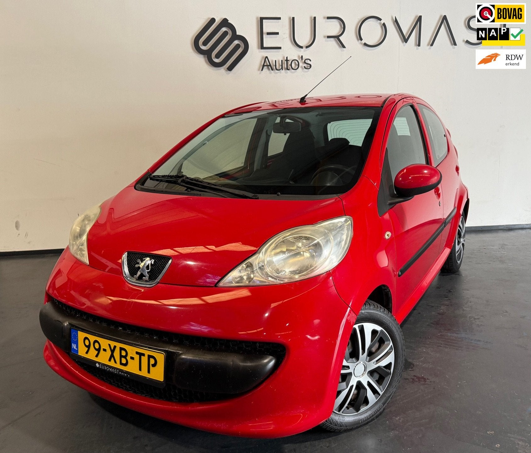 Peugeot 107 1.0-12V XS Carplay Elektrische Ramen 5d Nieuwe A, Voorwielaandrijving, Stof, Gebruikt, 68 pk