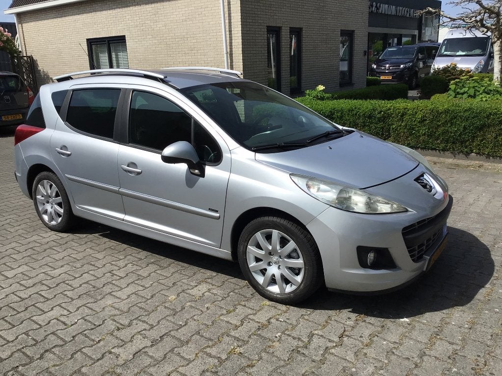 Peugeot 207 1.6 16V SW Outdoor sporting 2012 Grijs, Voorwielaandrijving, Zwart, 4 cilinders, Origineel Nederlands