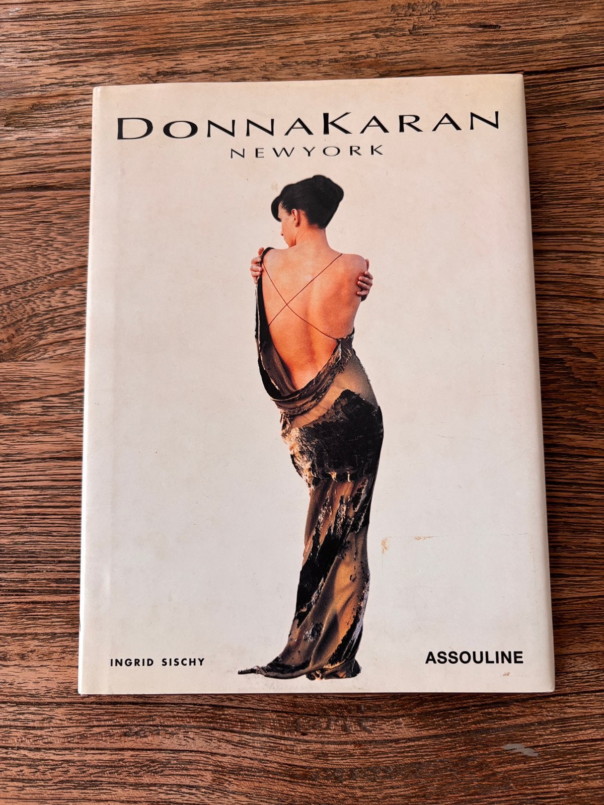 Assouline Donna Karen New York boek, Ophalen of Verzenden, Gelezen, Mode algemeen