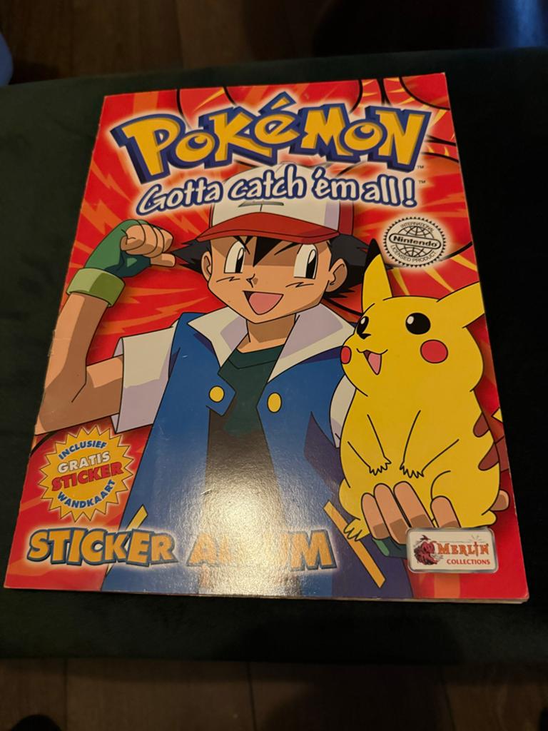 Compleet Pokémon Gotta Catch 'Em All Sticker Album, Ophalen of Verzenden, Zo goed als nieuw, Sticker