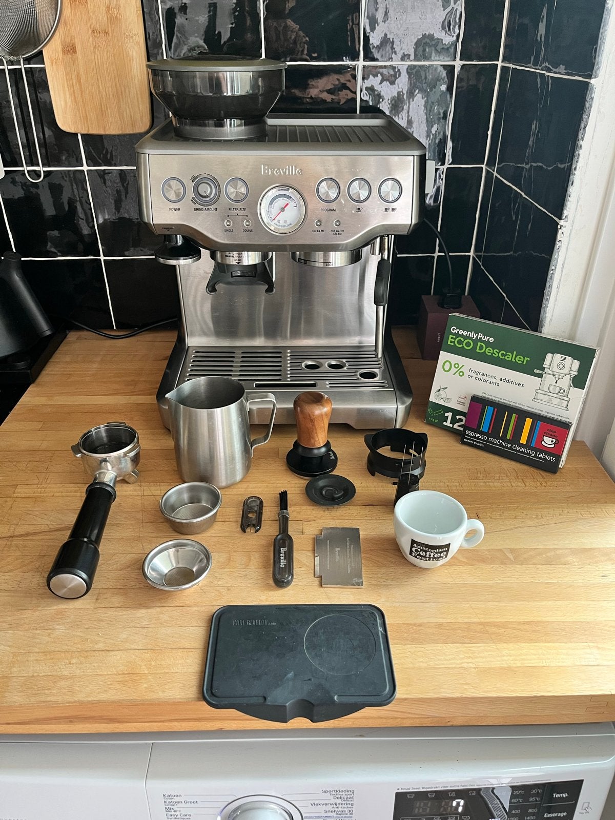 Breville Barista Express Espresso Machine, BES870 + accesory, Ophalen, Afneembaar waterreservoir, Gebruikt, Espresso apparaat