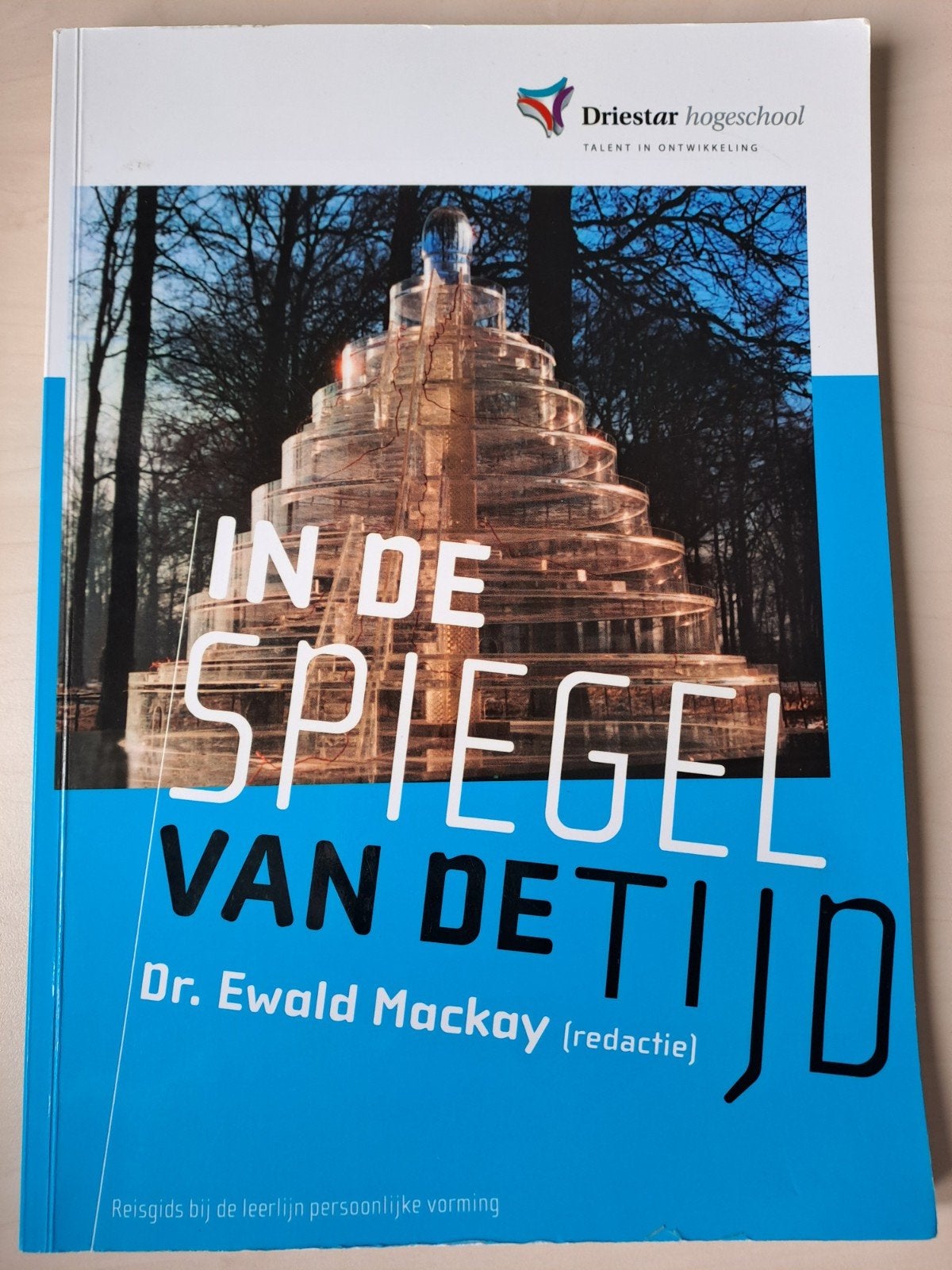 In de Spiegel van de Tijd - Dr. Ewald Mackay (redactie), Zo goed als nieuw, Dr. Ewald Mackay (redactie), Gamma, HBO