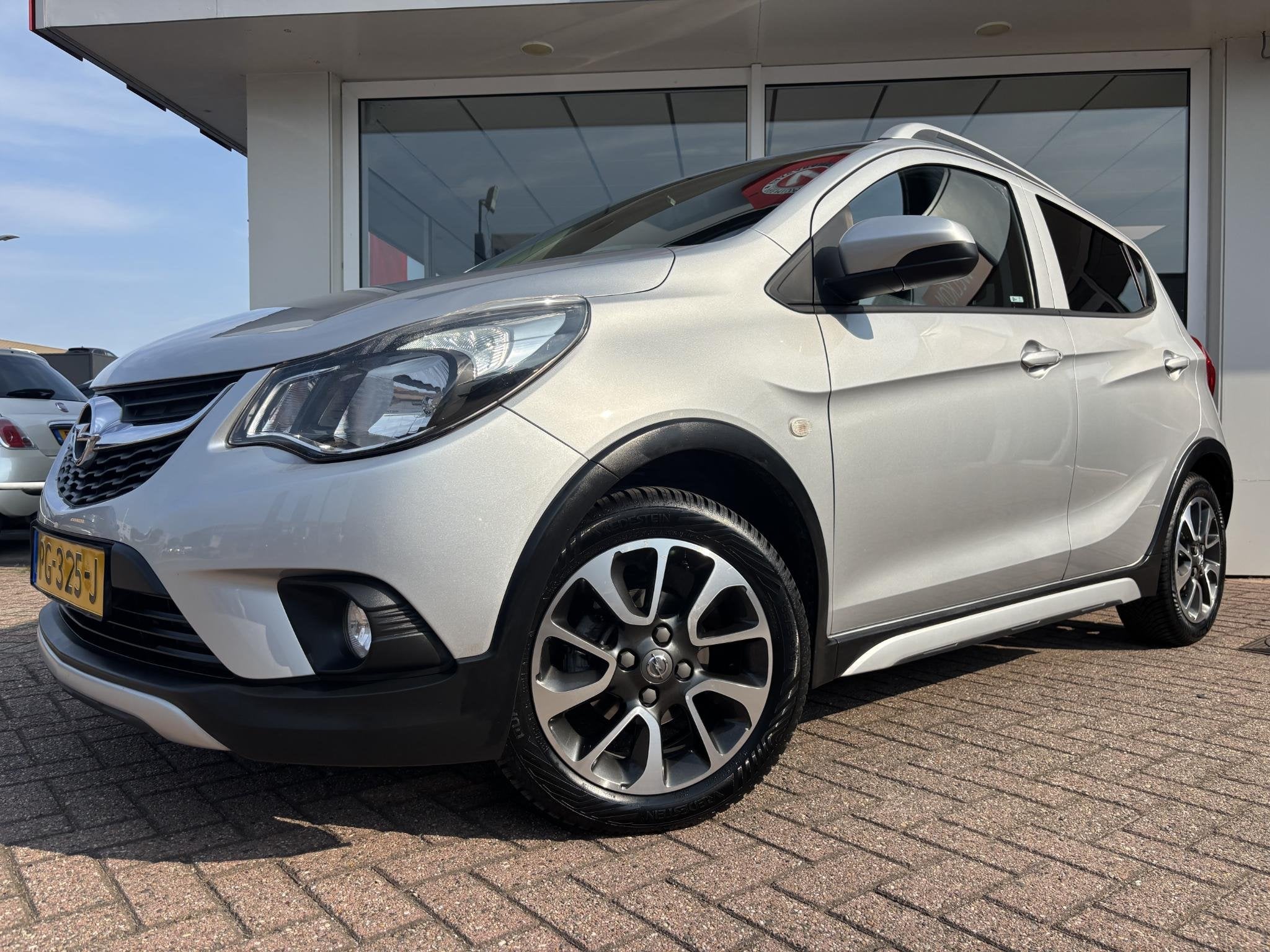 Opel KARL 1.0 Rocks Online Edition 1e eigenaar / dealer onde, 839 kg, Stof, Gebruikt, Origineel Nederlands