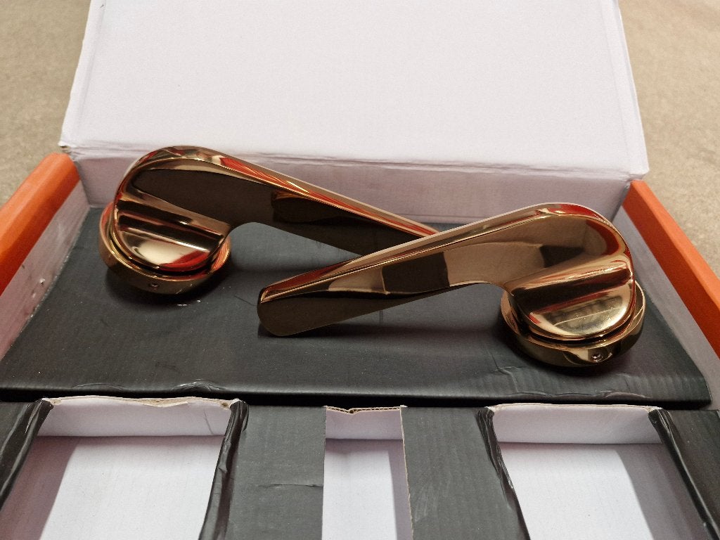 6 paar elegante deurklinken in warm rose goud, Ophalen of Verzenden, Nieuw, Koper of Messing, Klink of Kruk