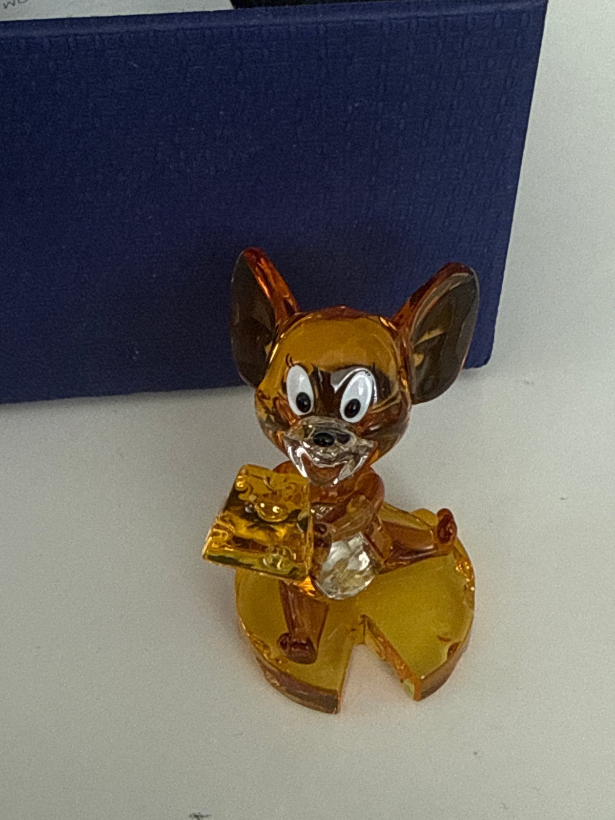 Swarovski Jerry met kaas - Tom en Jerry collectie, Ophalen of Verzenden, Zo goed als nieuw, Figuurtje